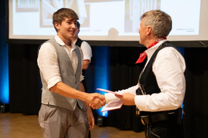 Graduation ceremony photo 029