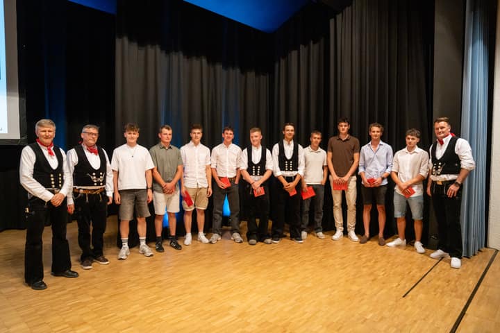 Graduation ceremony photo 042