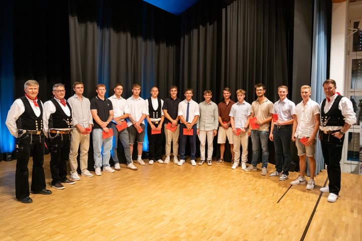 Graduation ceremony photo 056
